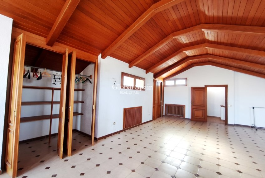 Resale - VILLA -
SANTIAGO DE LA RIBERA - Costa Calida