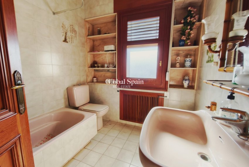 Resale - VILLA -
SANTIAGO DE LA RIBERA - Costa Calida