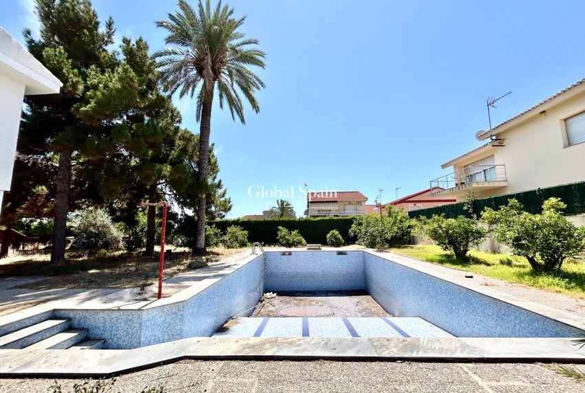 Resale - VILLA -
SANTIAGO DE LA RIBERA - Costa Calida