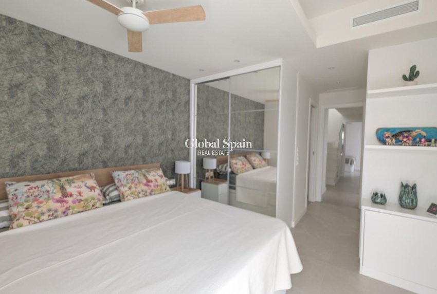 Resale - VILLA -
SANTIAGO DE LA RIBERA - Costa Calida