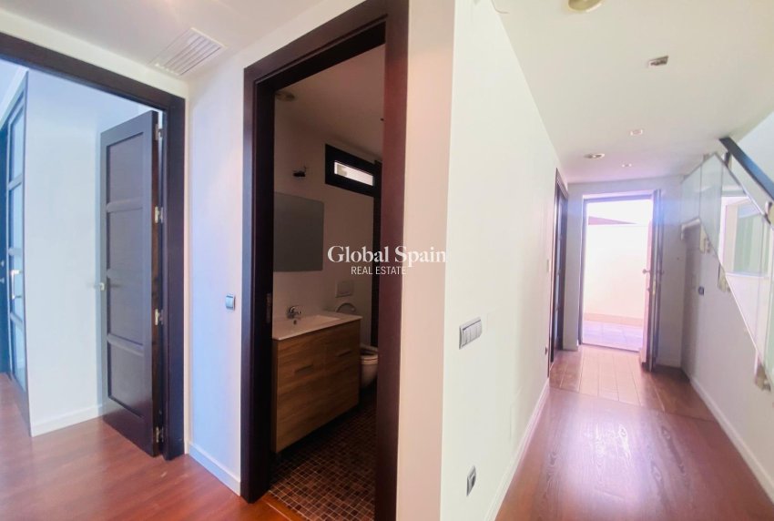 Resale - VILLA -
SANTIAGO DE LA RIBERA - San Blas