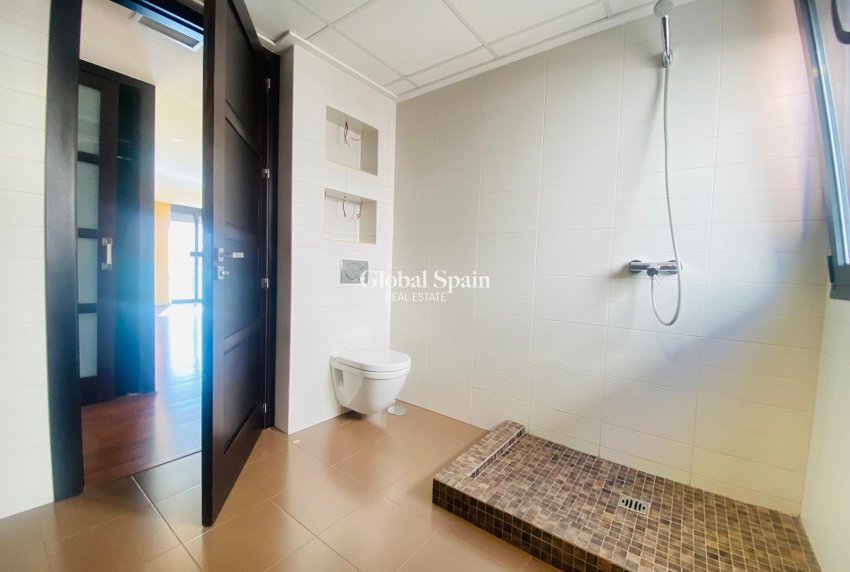 Resale - VILLA -
SANTIAGO DE LA RIBERA - San Blas