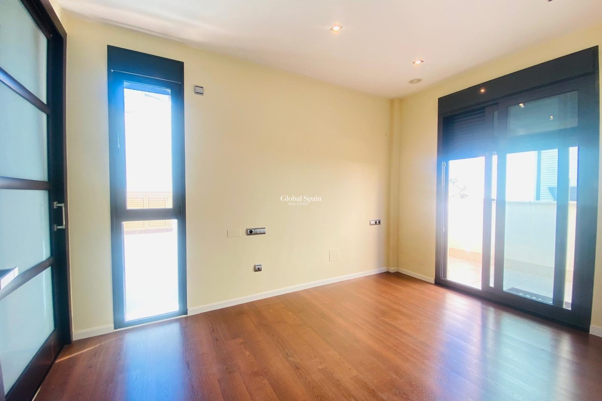 Resale - VILLA -
SANTIAGO DE LA RIBERA - San Blas