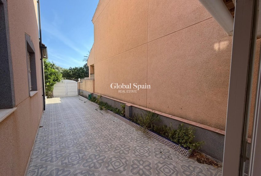 Resale - VILLA -
SANTIAGO DE LA RIBERA - San Blas