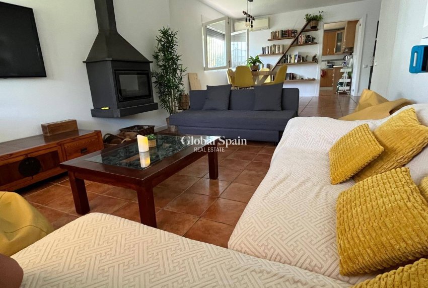 Resale - VILLA -
SANTIAGO DE LA RIBERA - Santiago de la Ribera