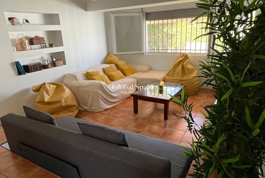 Resale - VILLA -
SANTIAGO DE LA RIBERA - Santiago de la Ribera