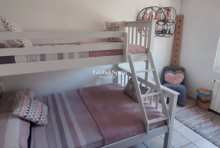 Resale - VILLA -
SAX - Inland