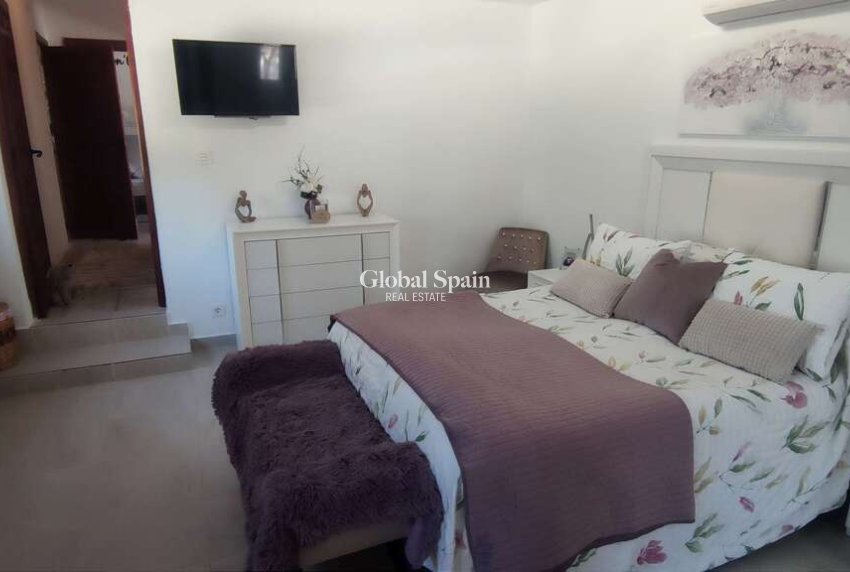 Resale - VILLA -
SAX - Inland