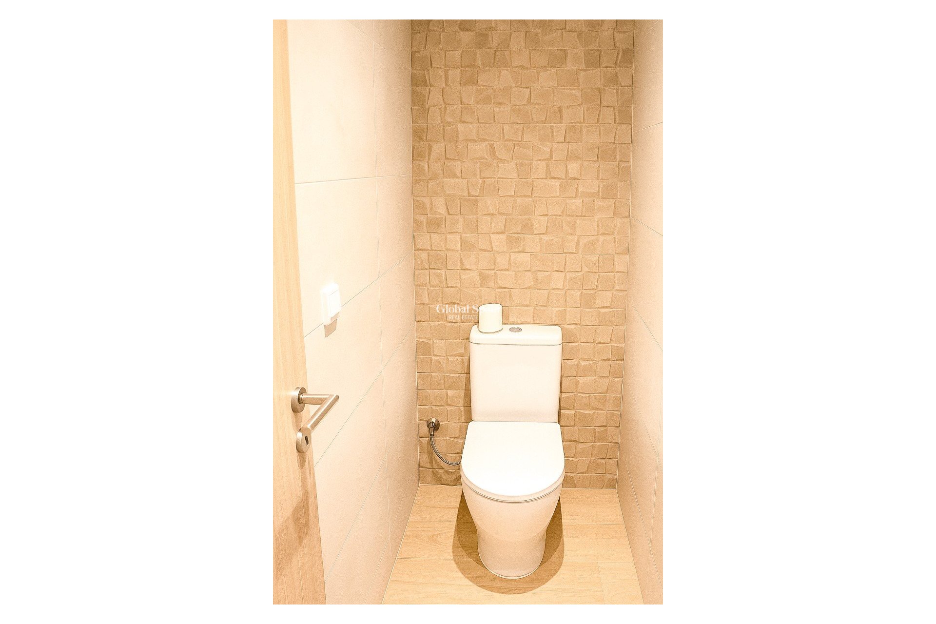 Resale - Villa / Semi detached -
TORREVIEJA - La Siesta - El Salado - Torreta