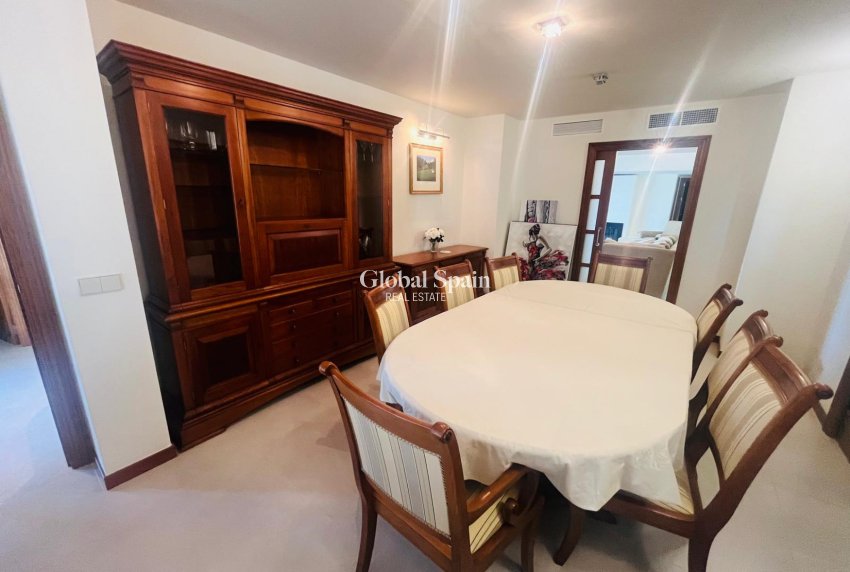 Resale - VILLA -
SUCINA - Inland