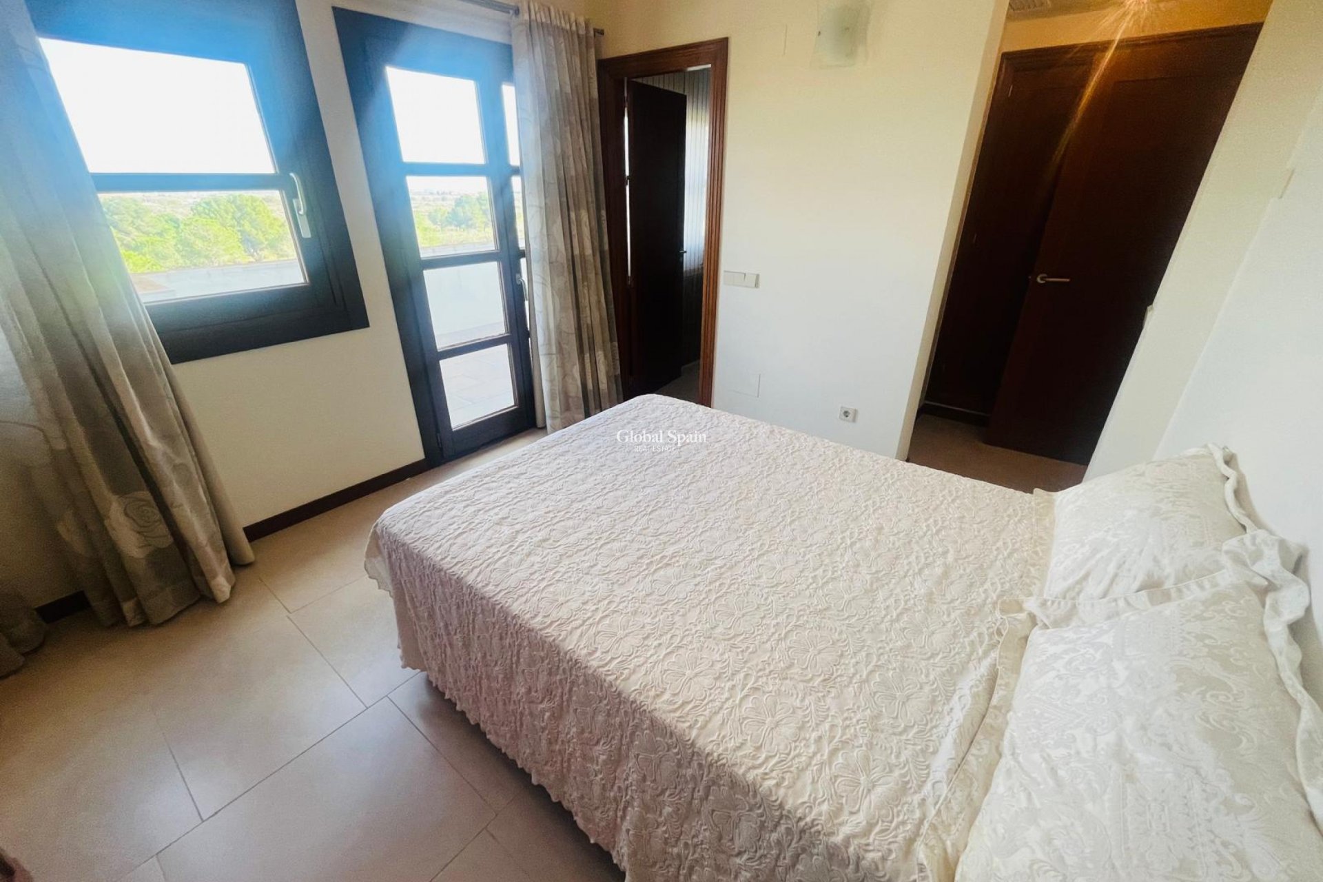 Resale - VILLA -
SUCINA - Inland