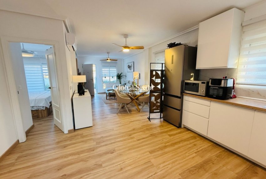 Resale - VILLA -
SUCINA - Inland