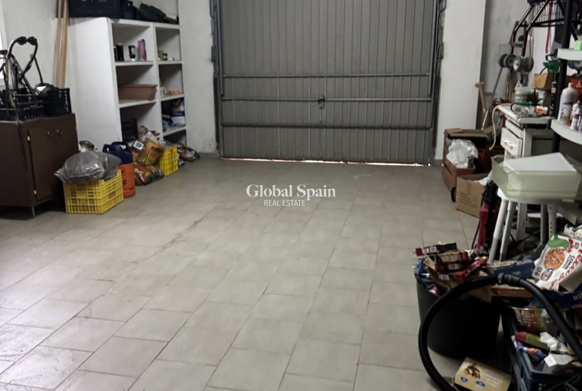 Resale - VILLA -
TÀRBENA - Costa Blanca