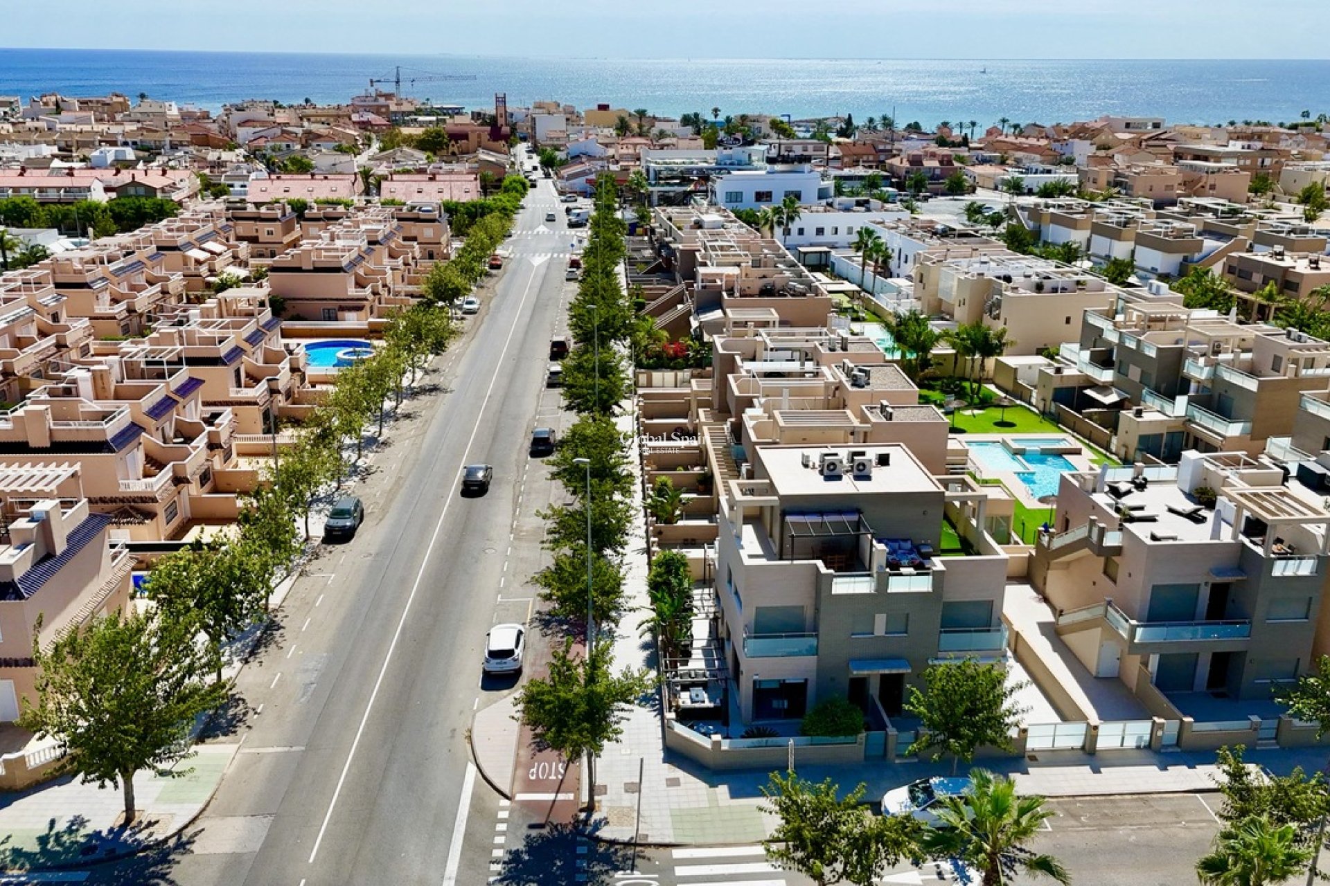 Resale - VILLA -
TORRE DE LA HORADADA - Costa Blanca