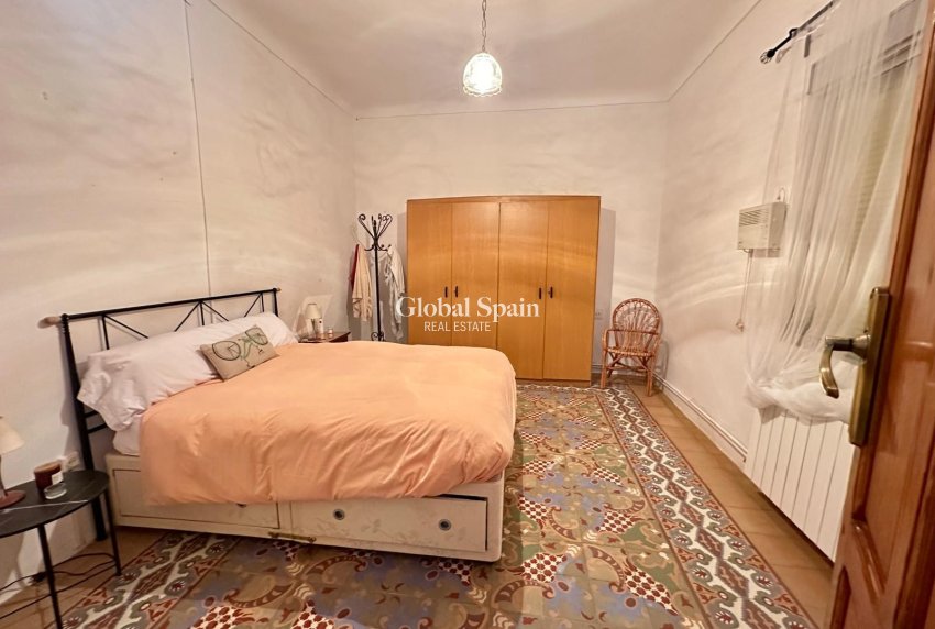 Resale - VILLA -
TORRE DEL RICO - Inland