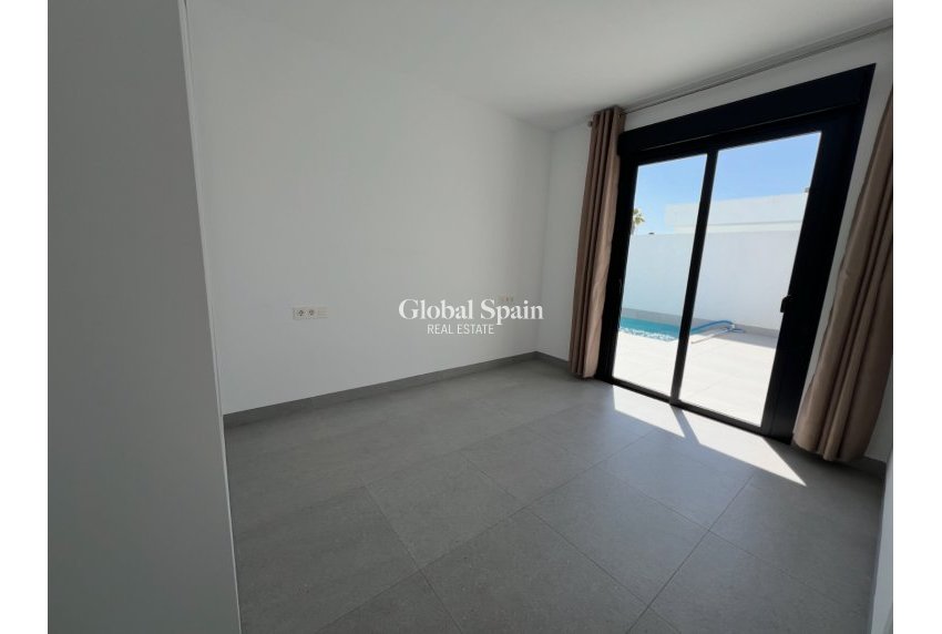 Resale - VILLA -
TORRE PACHECO - Inland