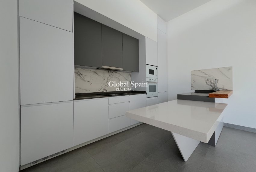 Resale - VILLA -
TORRE PACHECO - Inland