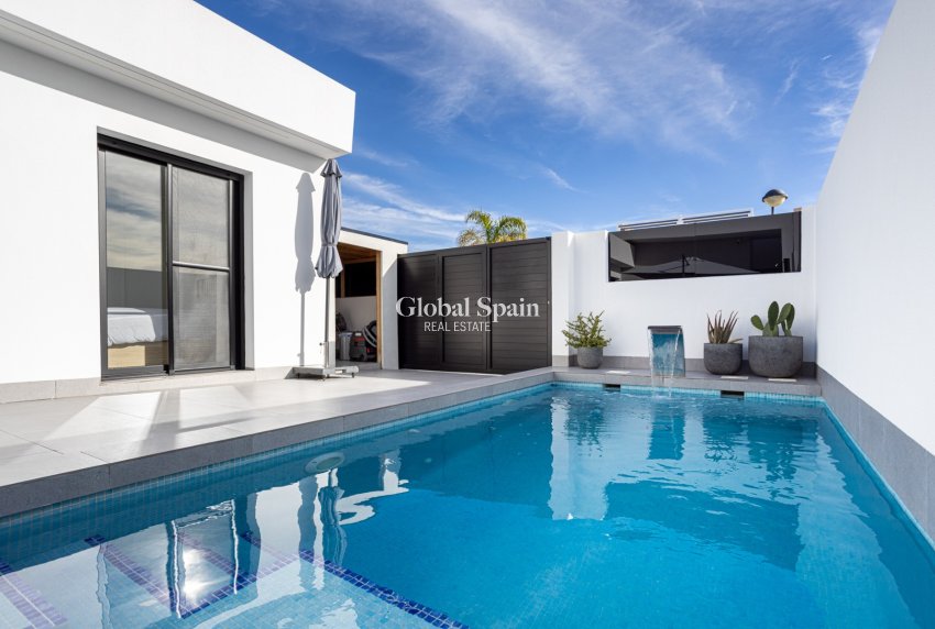 Resale - VILLA -
TORRE PACHECO - Inland