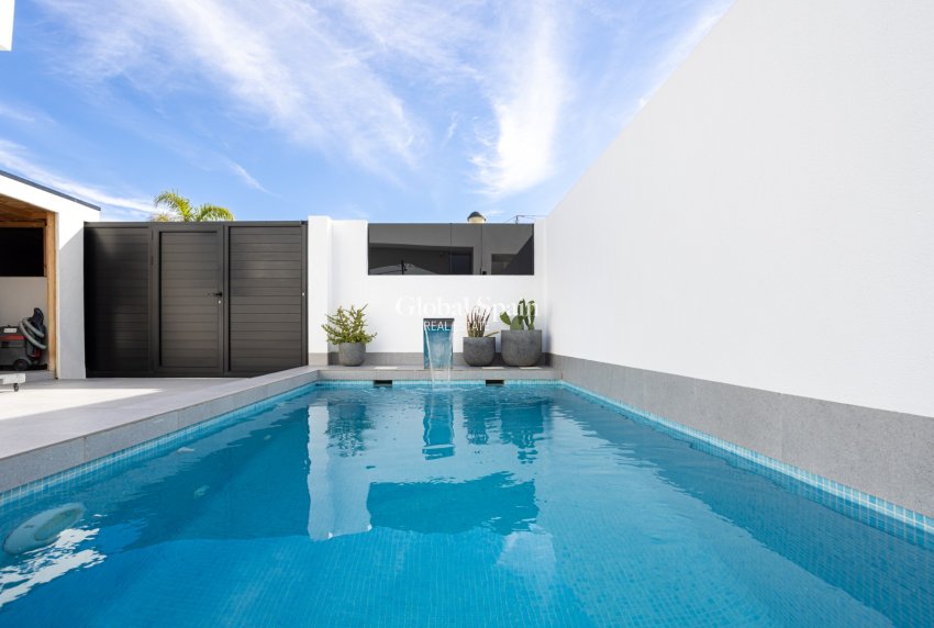 Resale - VILLA -
TORRE PACHECO - Inland