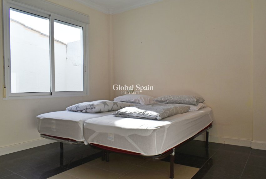 Resale - VILLA -
TORREMENDO - Costa Blanca