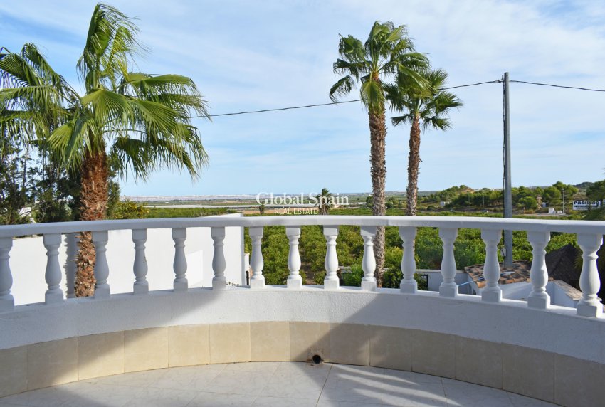Resale - VILLA -
TORREMENDO - Costa Blanca
