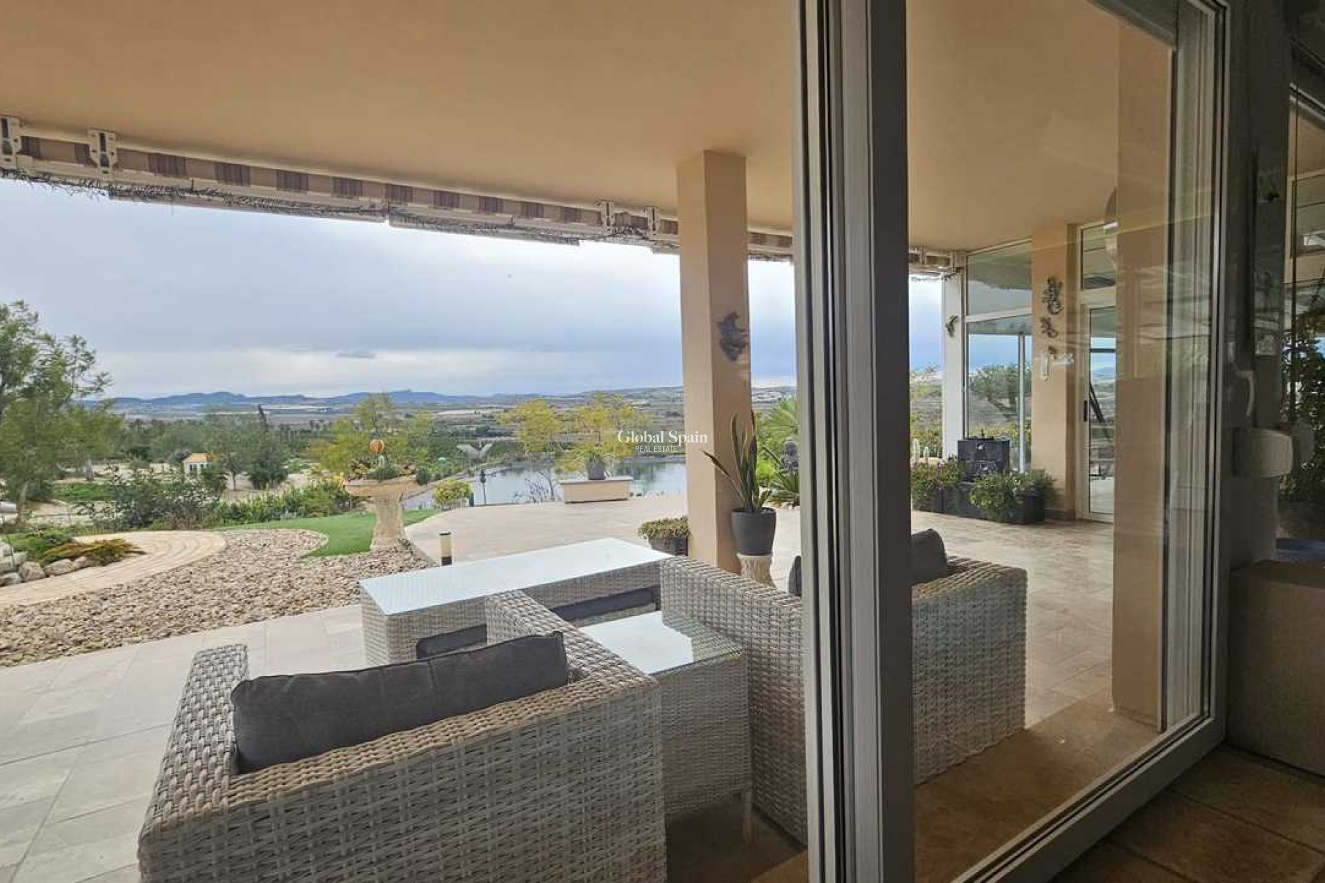 Resale - VILLA -
TORREMENDO - Costa Blanca