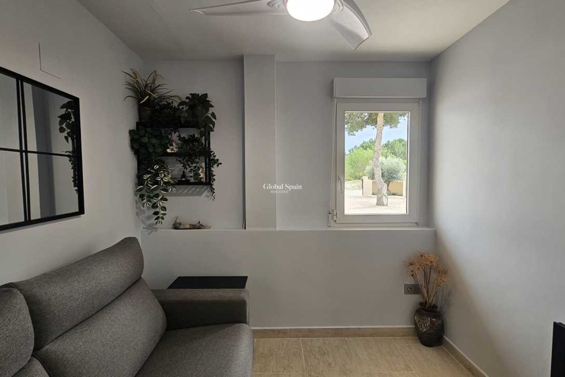 Resale - VILLA -
TORREMENDO - Costa Blanca