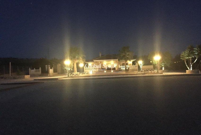 Resale - VILLA -
TORREMENDO - Torremendo