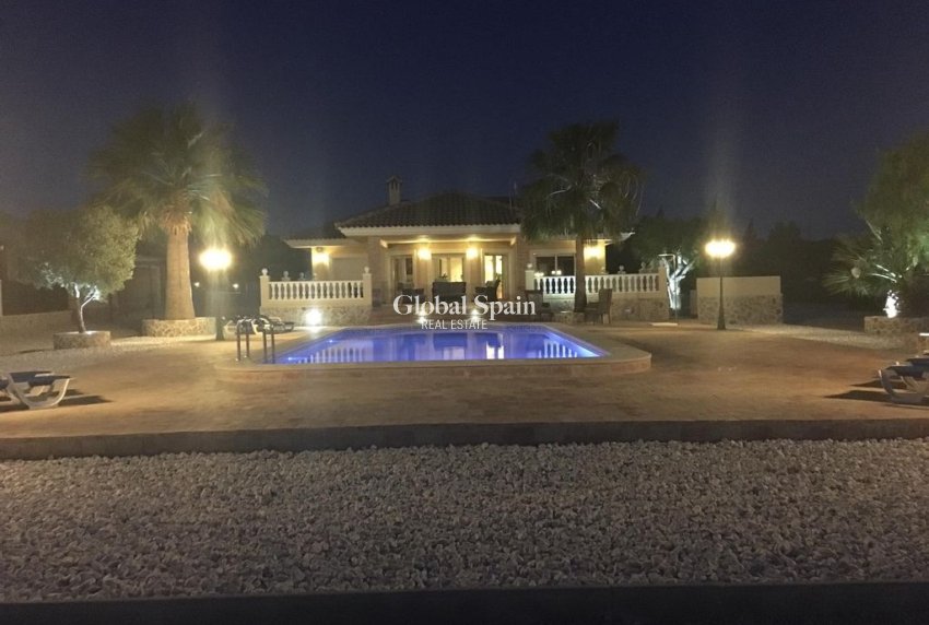 Resale - VILLA -
TORREMENDO - Torremendo