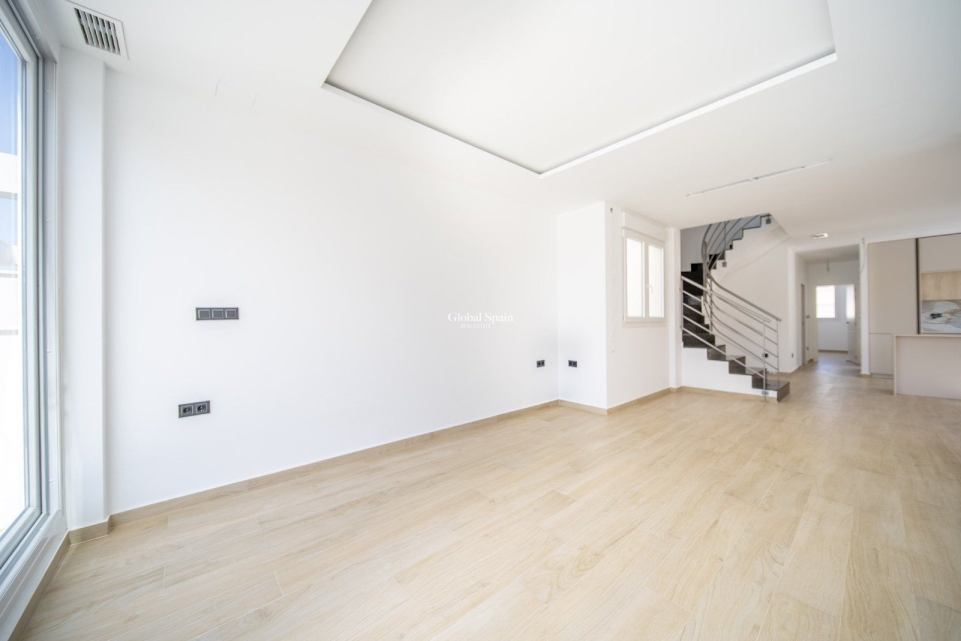 Resale - Villa -
TORREVIEJA - Aguas Nuevas