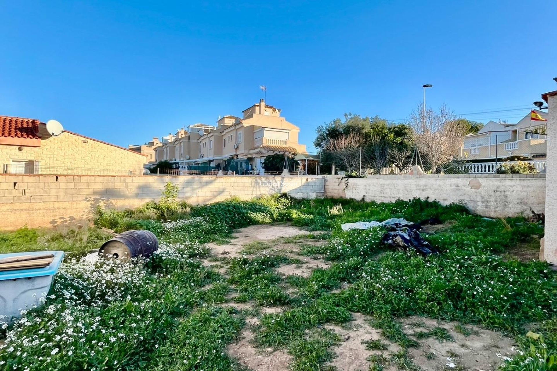 Resale - VILLA -
TORREVIEJA - Aguas Nuevas