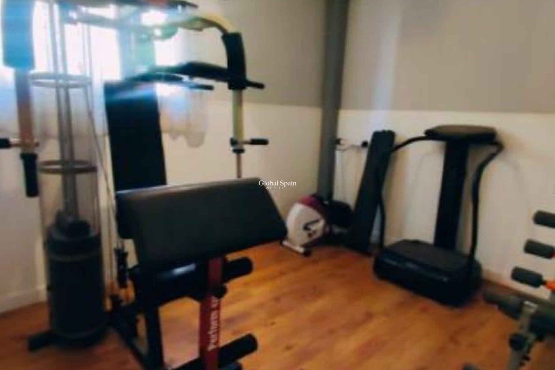 Resale - VILLA -
TORREVIEJA - Aguas Nuevas