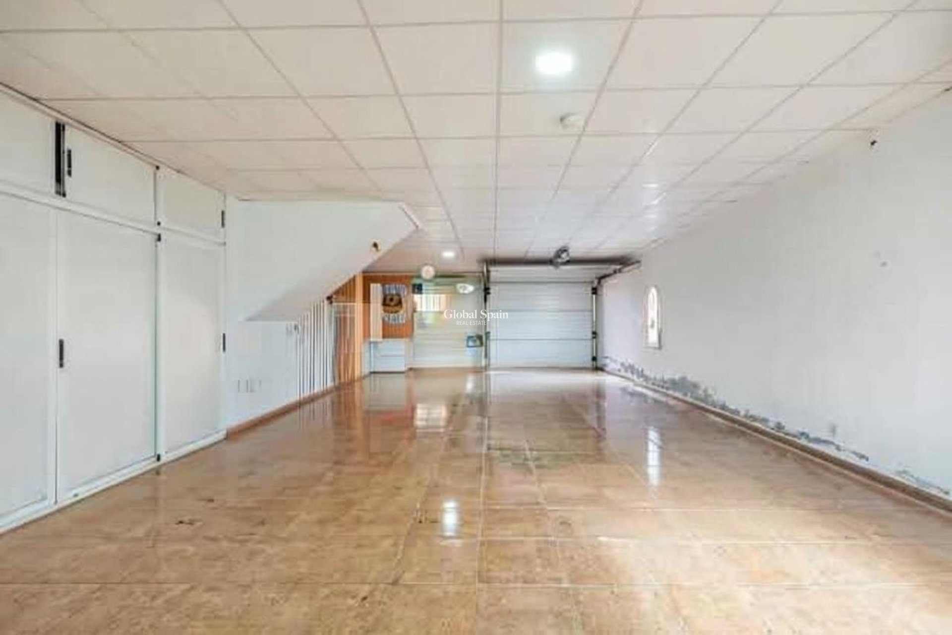 Resale - VILLA -
TORREVIEJA - Aguas Nuevas