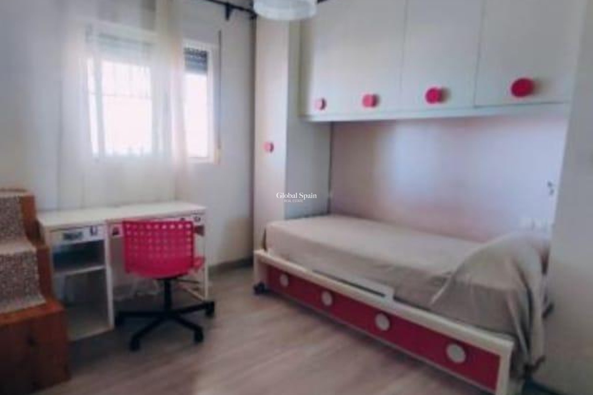Resale - VILLA -
TORREVIEJA - Aguas Nuevas