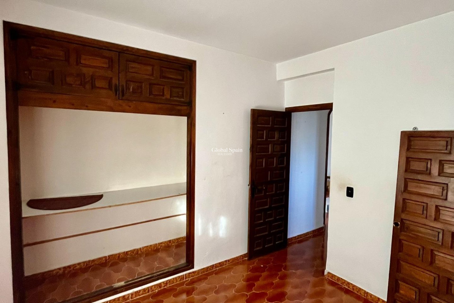 Resale - VILLA -
TORREVIEJA - Aguas Nuevas