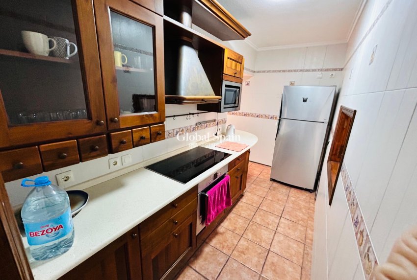 Resale - VILLA -
TORREVIEJA - Costa Blanca