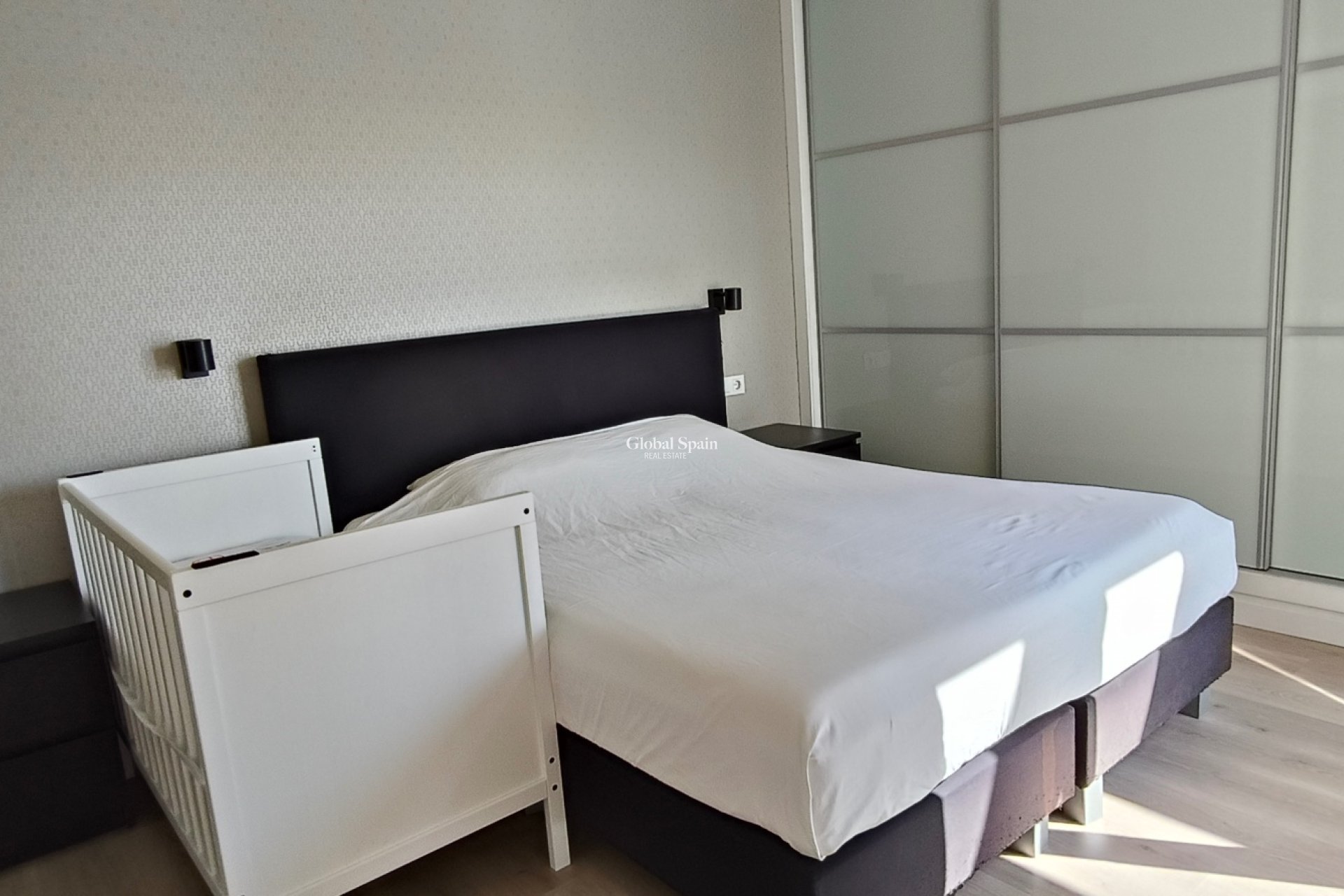 Resale - VILLA -
TORREVIEJA - Costa Blanca