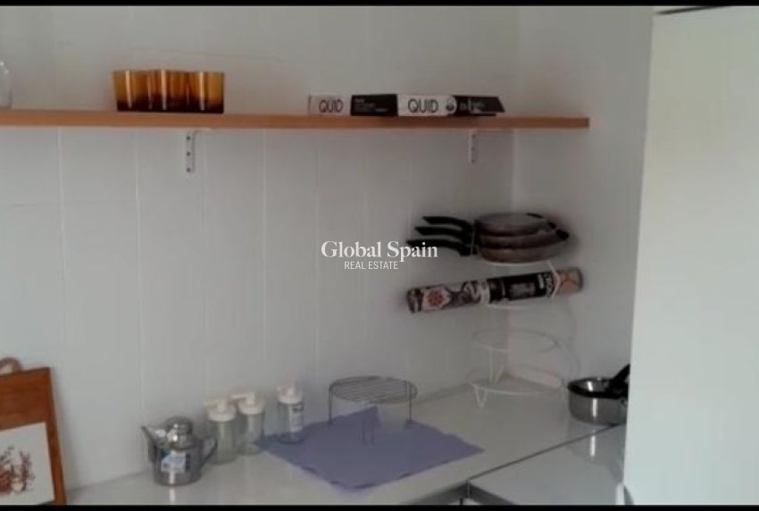 Resale - VILLA -
TORREVIEJA - Costa Blanca