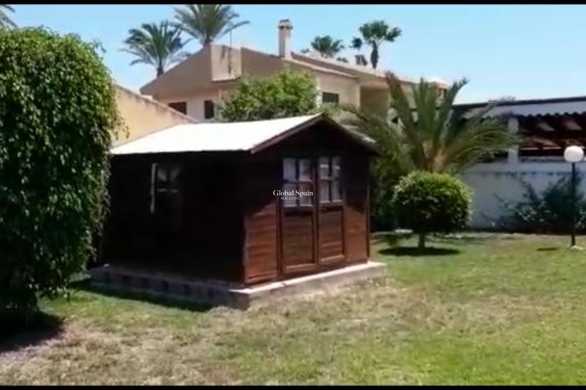 Resale - VILLA -
TORREVIEJA - Costa Blanca