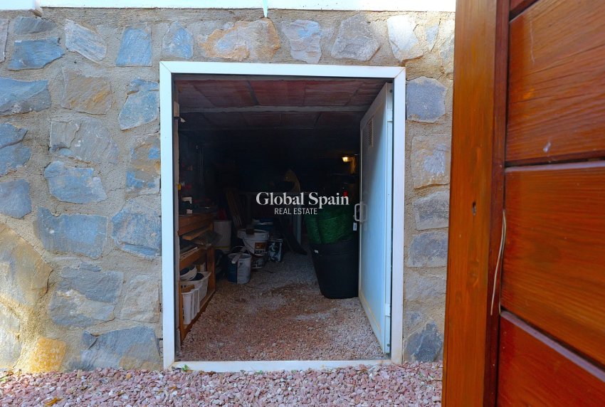 Resale - VILLA -
TORREVIEJA - Costa Blanca