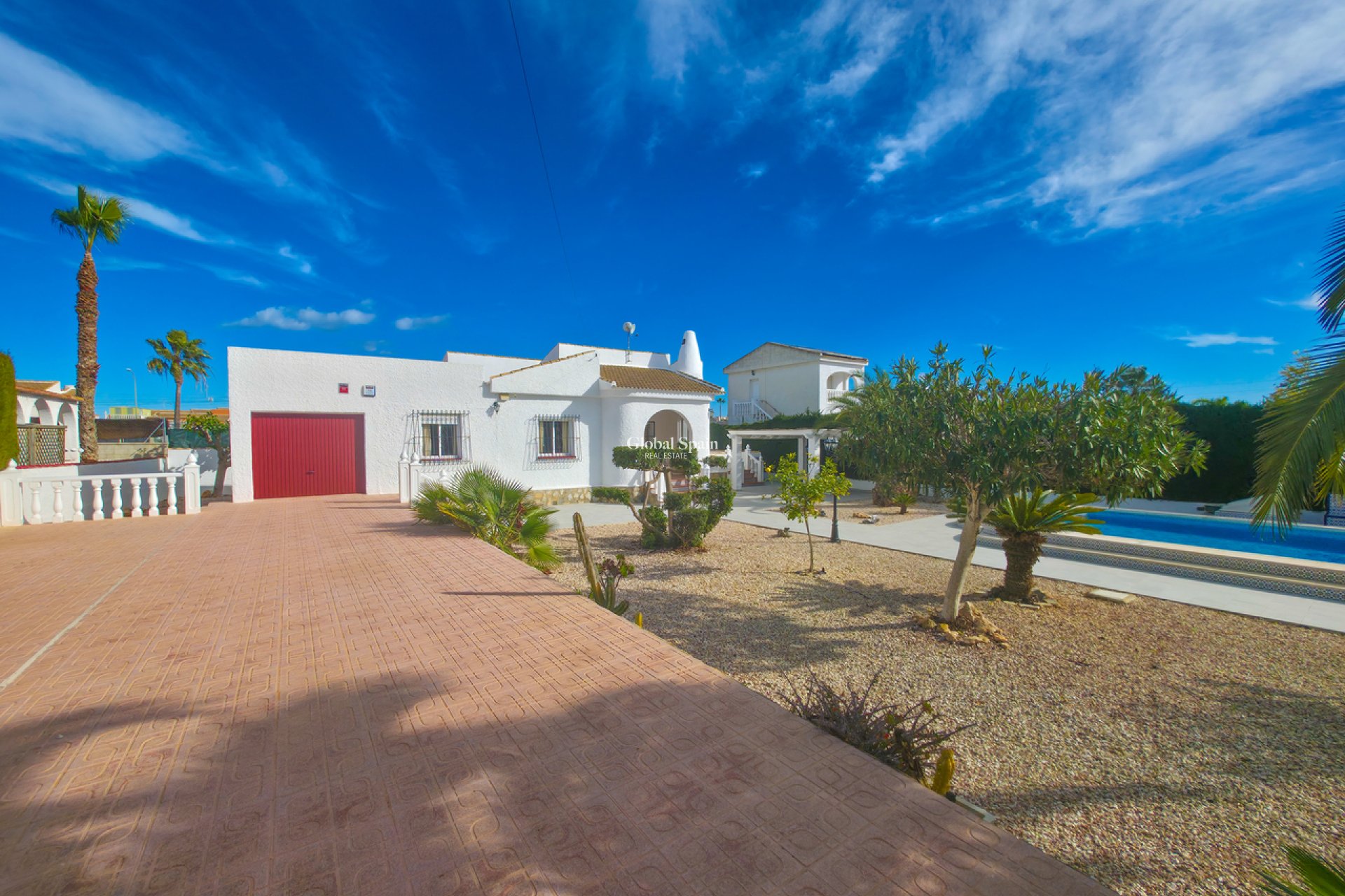 Resale - VILLA -
TORREVIEJA - Costa Blanca