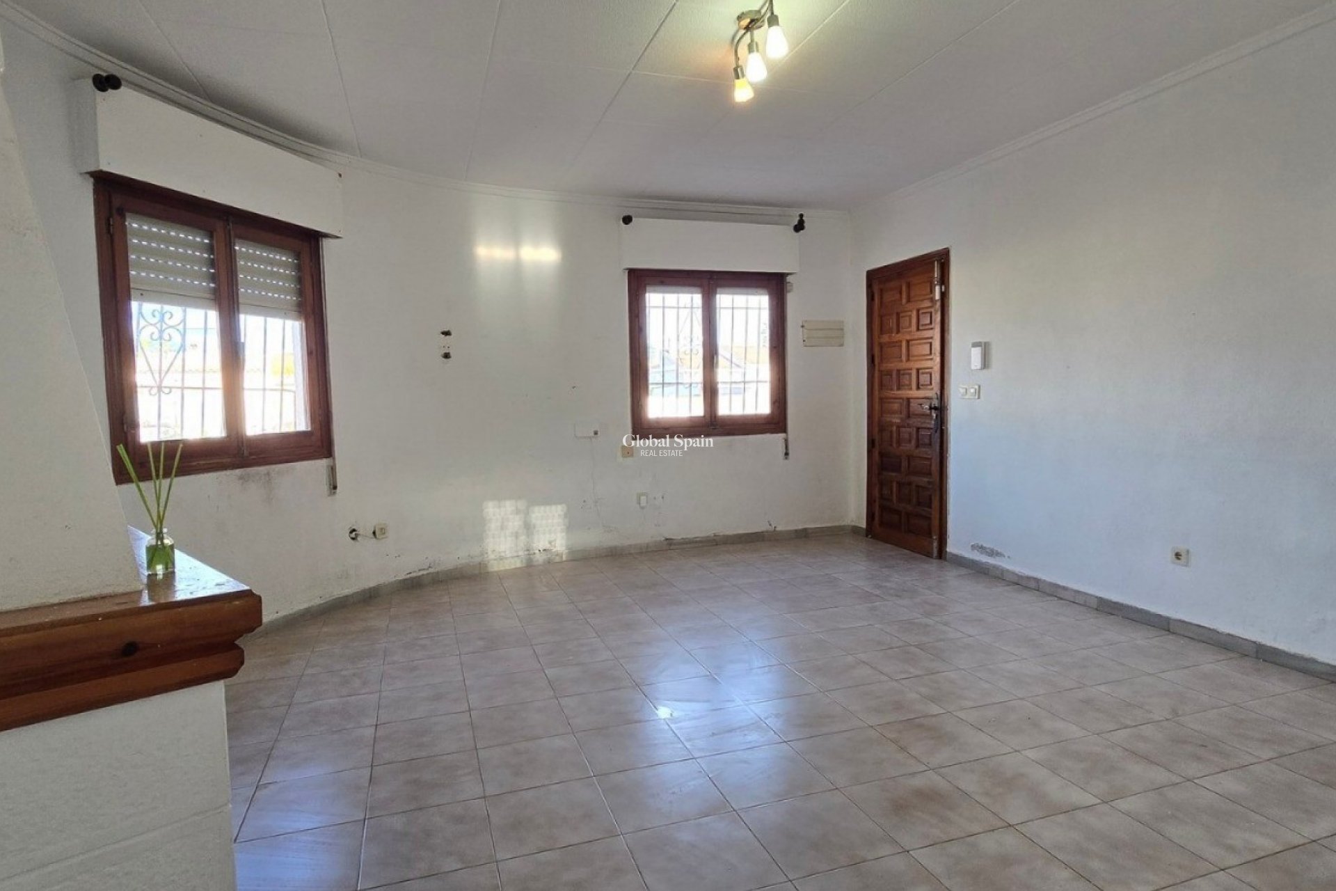 Resale - VILLA -
TORREVIEJA - Costa Blanca