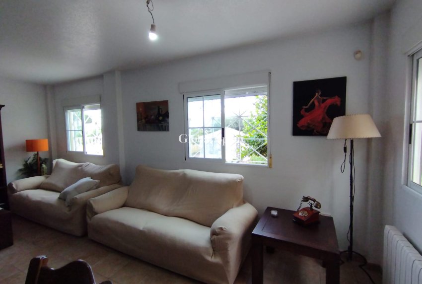 Resale - VILLA -
TORREVIEJA - Costa Blanca