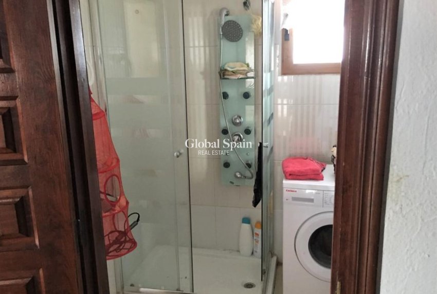 Resale - VILLA -
TORREVIEJA - Costa Blanca