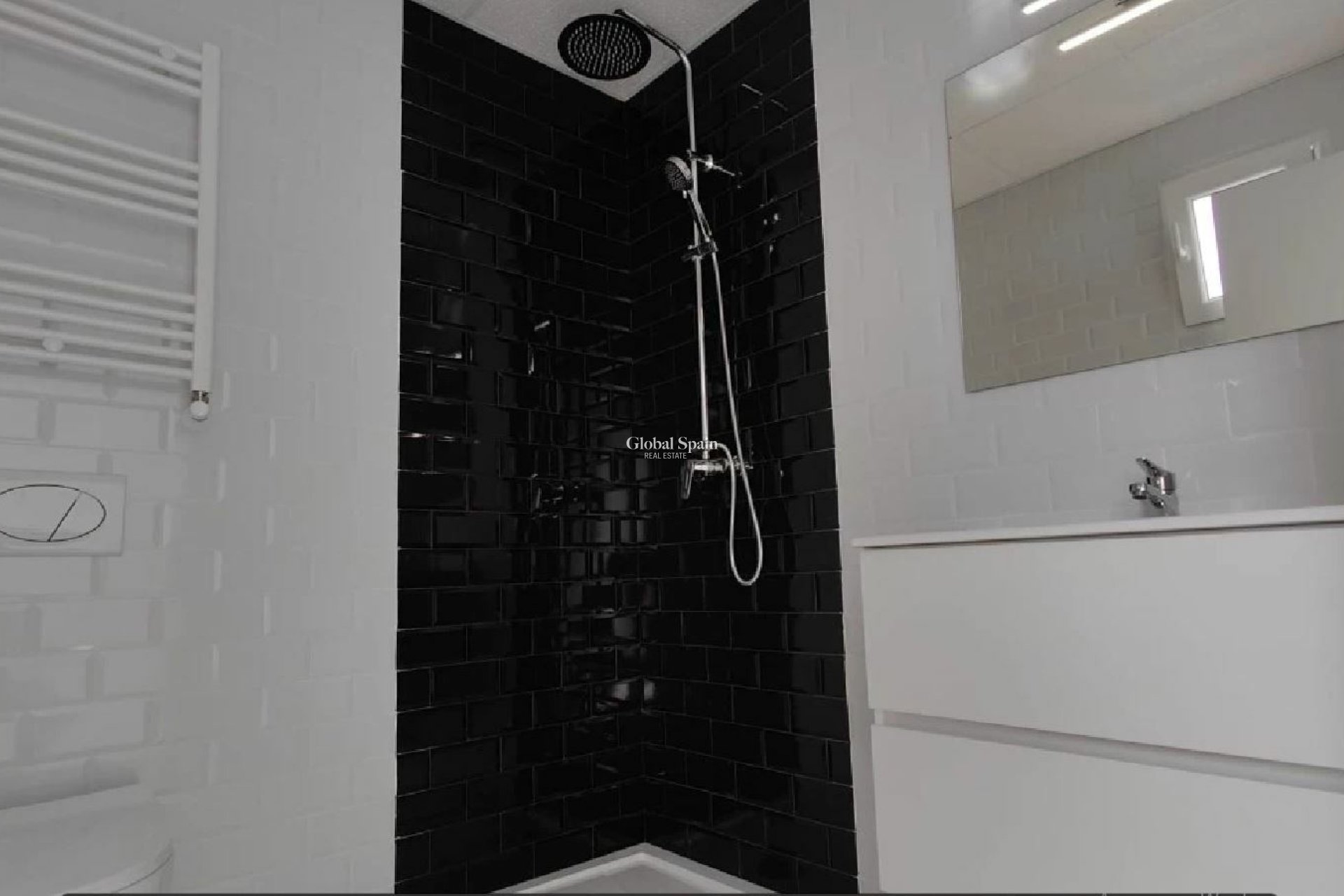 Resale - VILLA -
TORREVIEJA - Costa Blanca