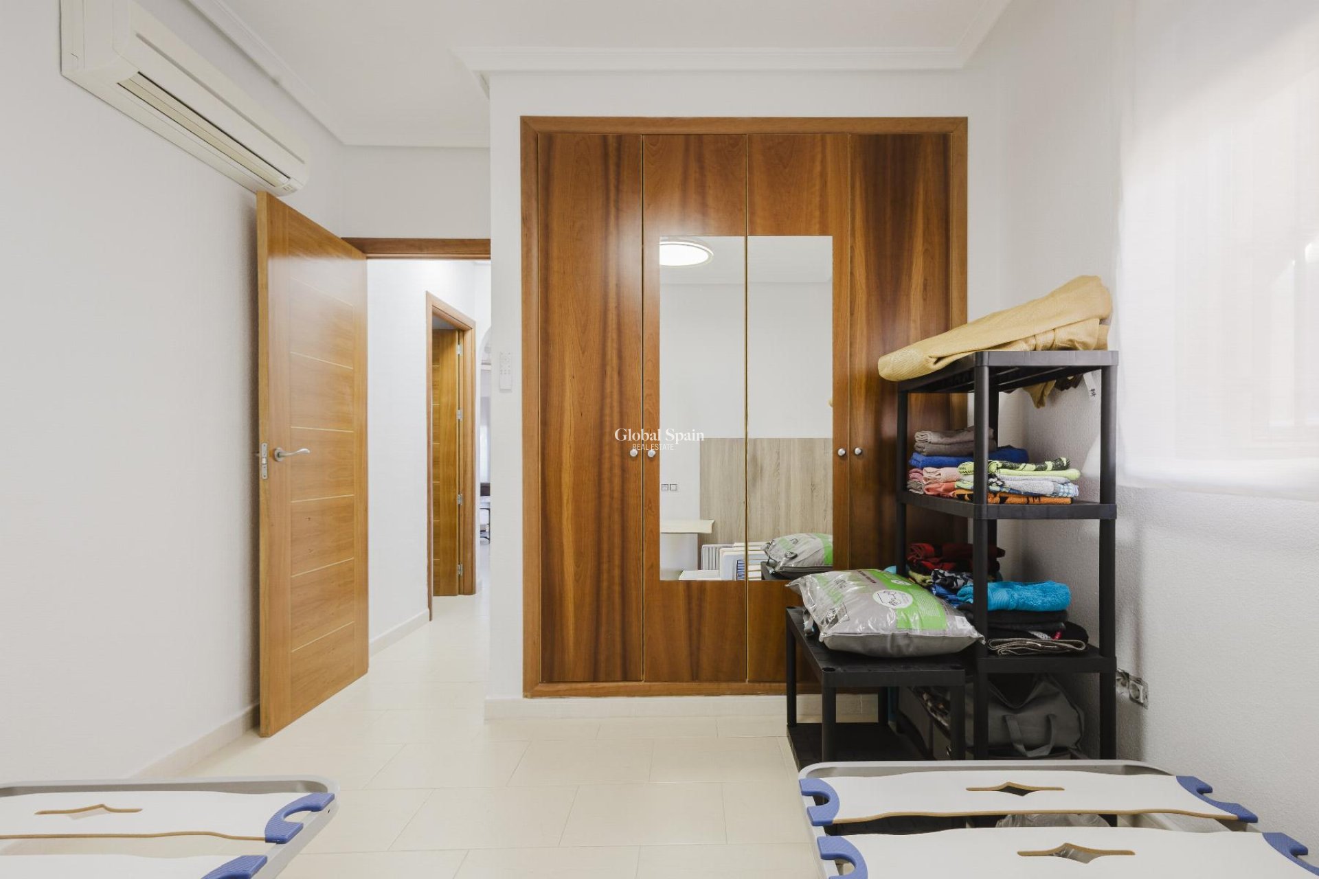 Resale - VILLA -
TORREVIEJA - Costa Blanca