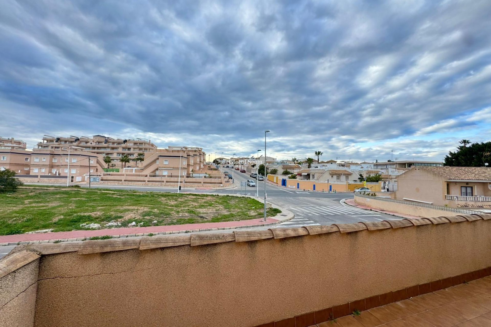 Resale - VILLA -
TORREVIEJA - Costa Blanca