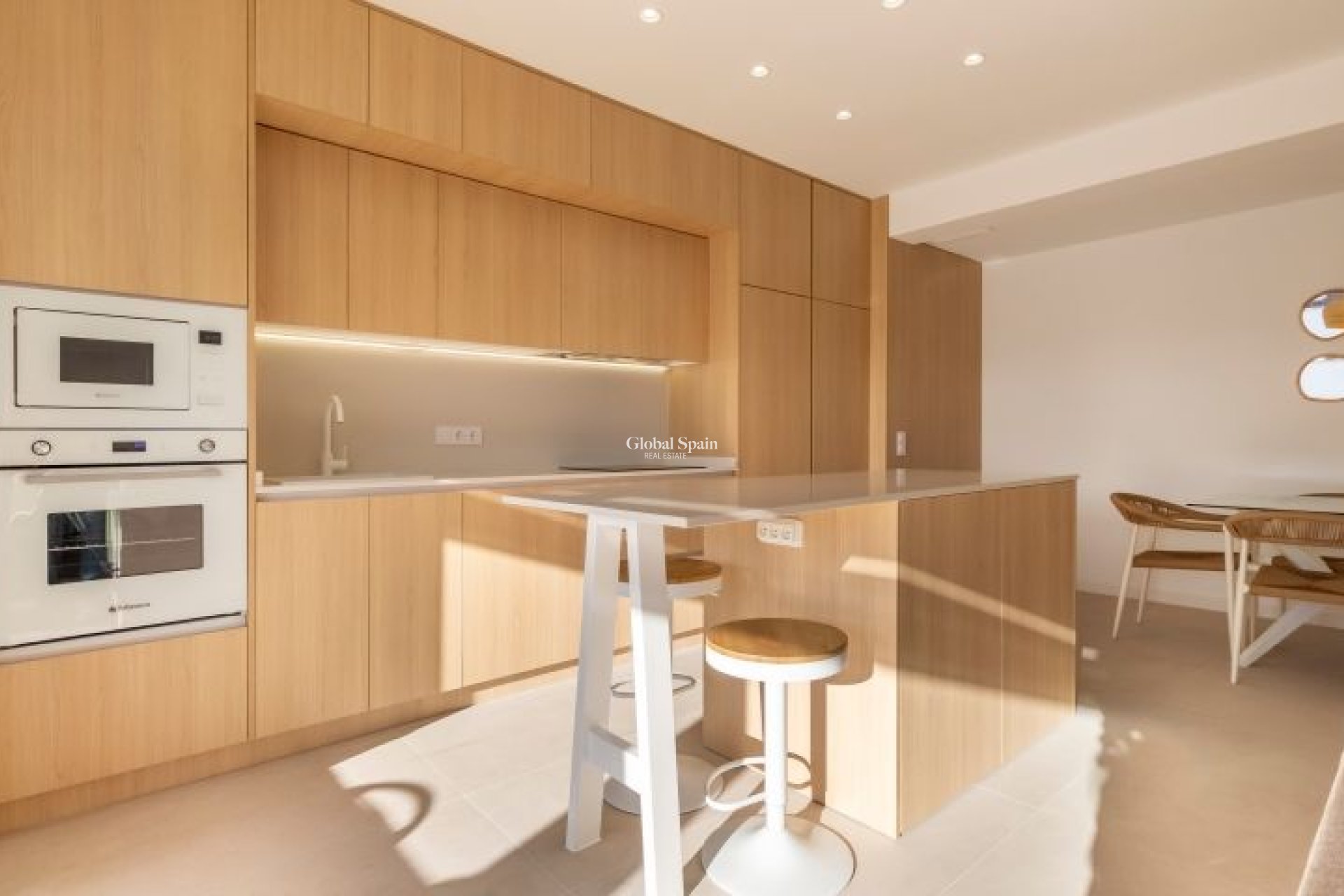 Resale - VILLA -
TORREVIEJA - Costa Blanca