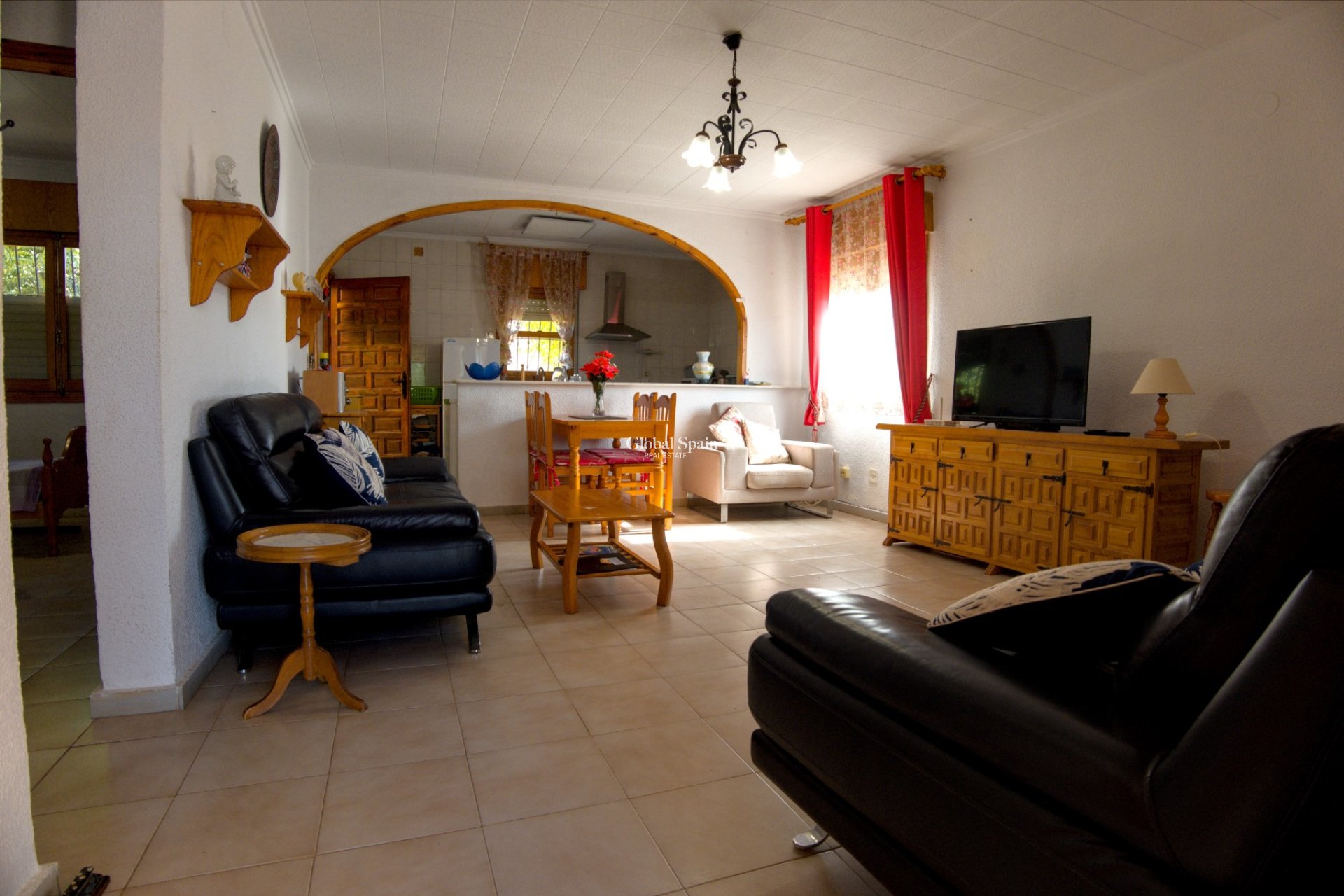 Resale - VILLA -
TORREVIEJA - Costa Blanca