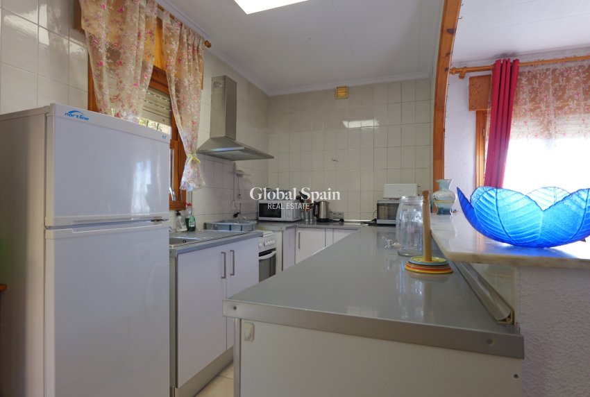 Resale - VILLA -
TORREVIEJA - Costa Blanca